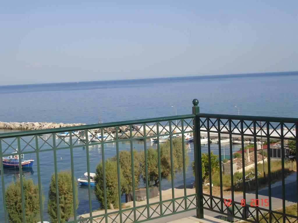 Cohyli Hotel Ireo  Chambre photo